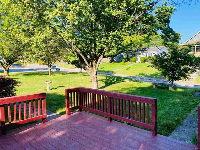 912 N Maple Street, Bloomington, IN 47404