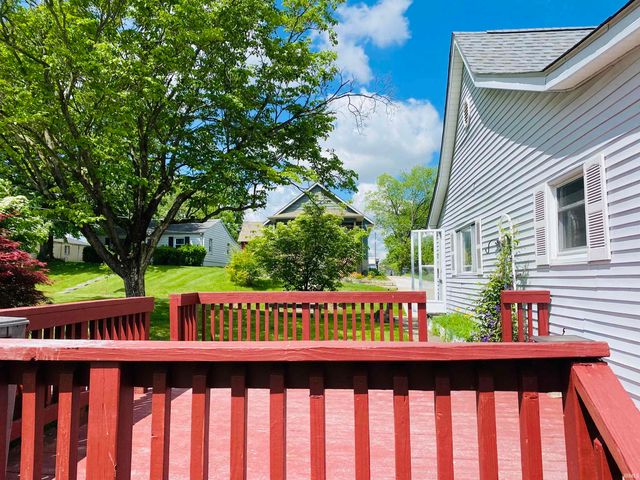 912 N Maple Street, Bloomington, IN 47404