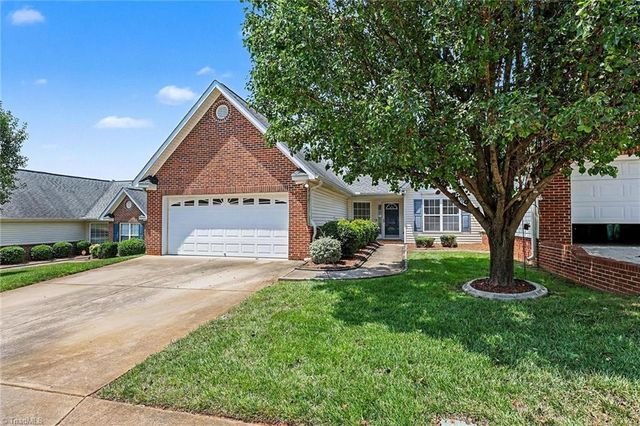 5609 Roundup Circle, Greensboro, NC 27405