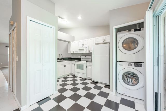 120 RESERVE CIRCLE 208, Oviedo, FL 32765