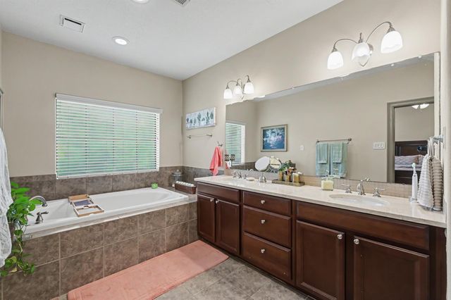4648 Cornish Street, Houston, TX 77007