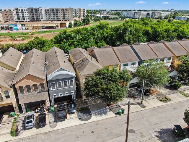 4648 Cornish Street, Houston, TX 77007