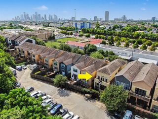 4648 Cornish Street, Houston, TX 77007