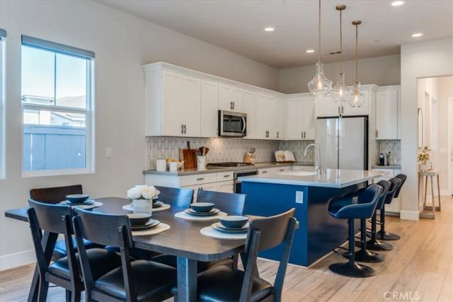 3703 Rock Garden Lane, San Luis Obispo, CA 93401