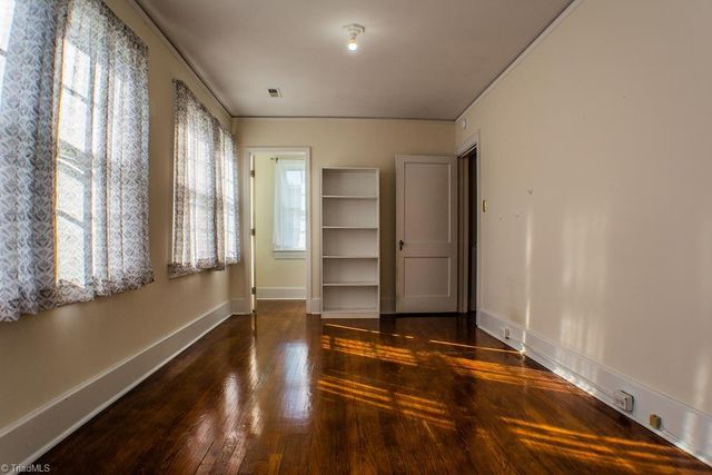 617 Gales Avenue, Winston-salem, NC 27103