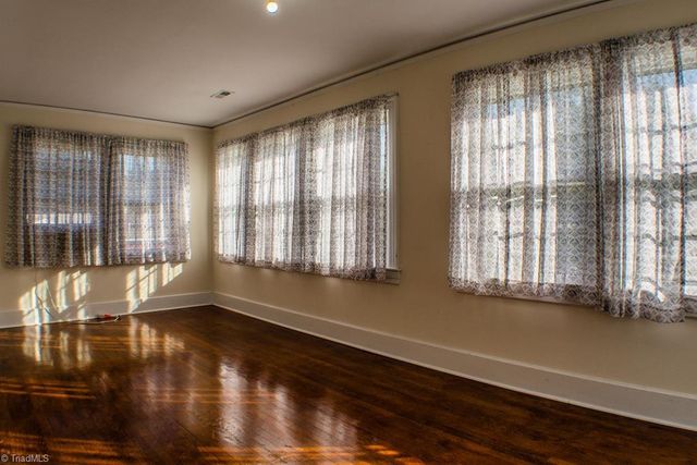 617 Gales Avenue, Winston-salem, NC 27103