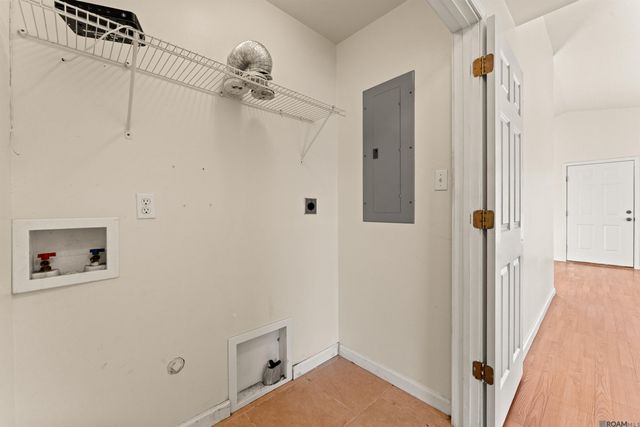 370 Cedar Ln, Ponchatoula, LA 70454