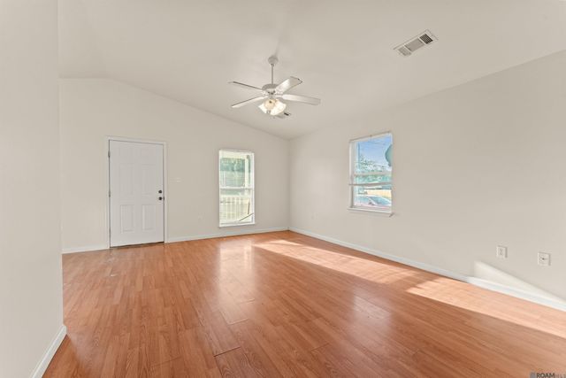 370 Cedar Ln, Ponchatoula, LA 70454