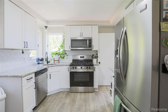 18441 Frazho Road, Roseville, MI 48066