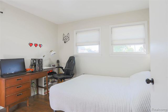 18441 Frazho Road, Roseville, MI 48066
