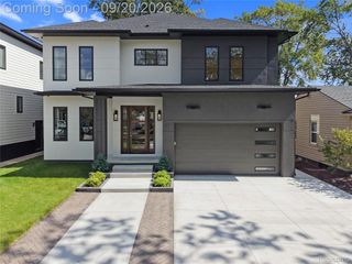 4106 Elmhurst Avenue, Royal Oak, MI 48073