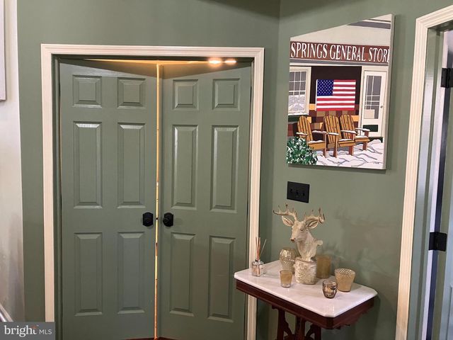 408 GENTIAN LN, Pocono Pines, PA 18350