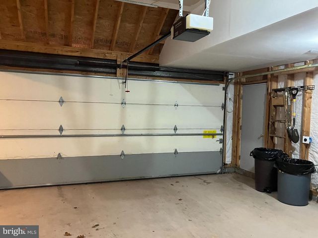 408 GENTIAN LN, Pocono Pines, PA 18350