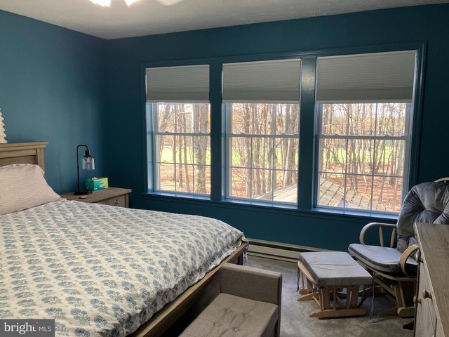 408 GENTIAN LN, Pocono Pines, PA 18350