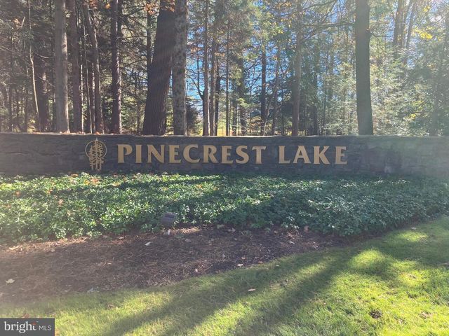 408 GENTIAN LN, Pocono Pines, PA 18350