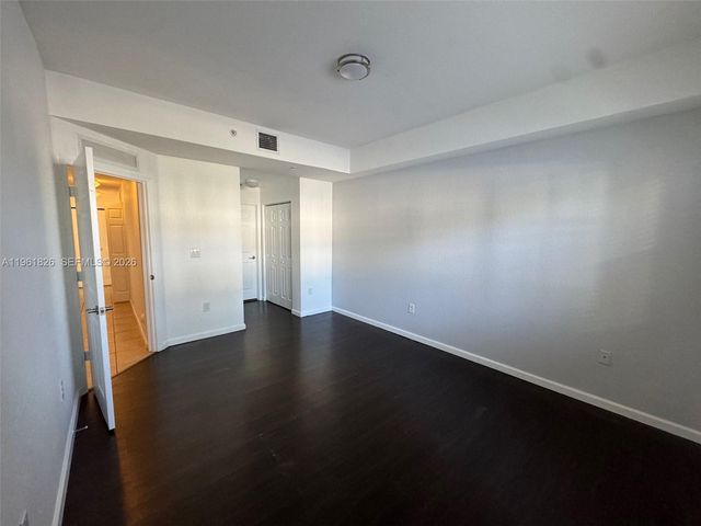 11601 NW 89th St 106, Doral, FL 33178