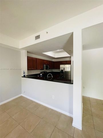 11601 NW 89th St 106, Doral, FL 33178