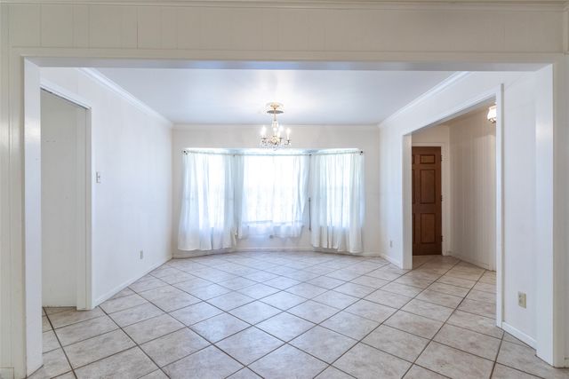 2102 Woodridge Drive, Abilene, TX 79605