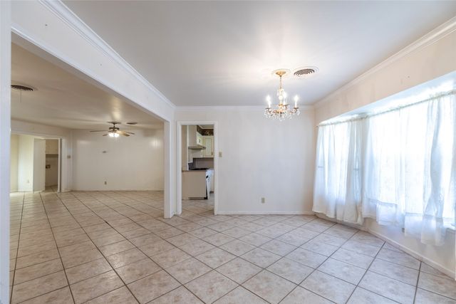 2102 Woodridge Drive, Abilene, TX 79605