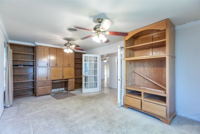 2102 Woodridge Drive, Abilene, TX 79605