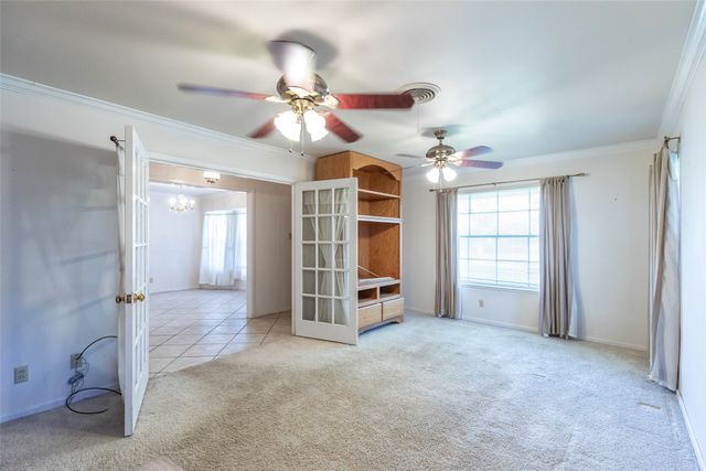 2102 Woodridge Drive, Abilene, TX 79605