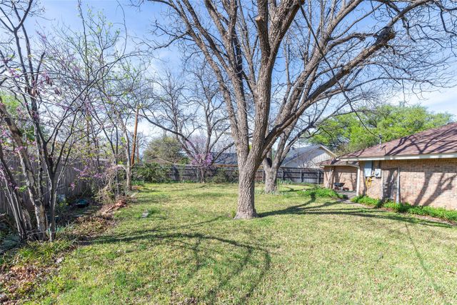 2102 Woodridge Drive, Abilene, TX 79605