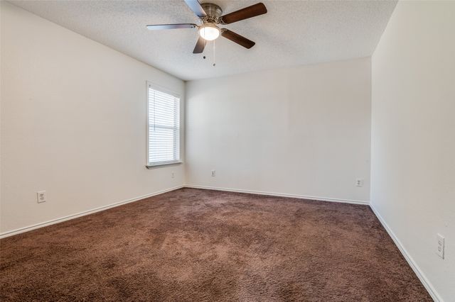 1122 Mazourka Drive, Arlington, TX 76001