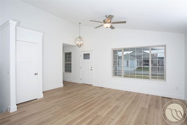 5718 Bear Track TRAIL, Billings, MT 59106