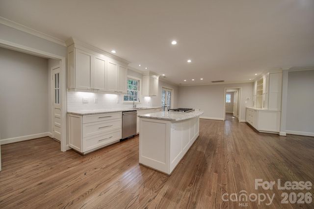6700 Castlegate Drive, Charlotte, NC 28226