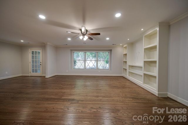 6700 Castlegate Drive, Charlotte, NC 28226