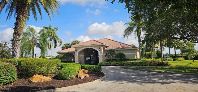 10788 Crossback LN, Lehigh Acres, FL 33936