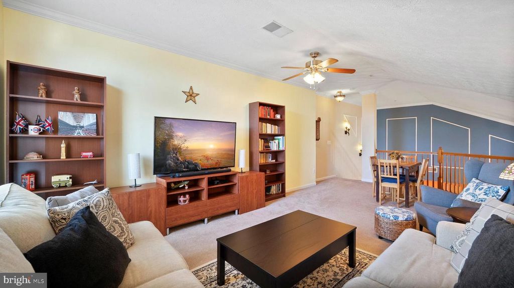 4832 BRIGHTLEAF CT #4832, Baltimore, MD 21237