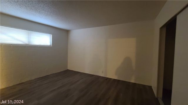 2937 Stewart Avenue 2, Las Vegas, NV 89101
