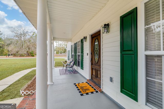 197 Oak Pointe Drive, Richmond Hill, GA 31324