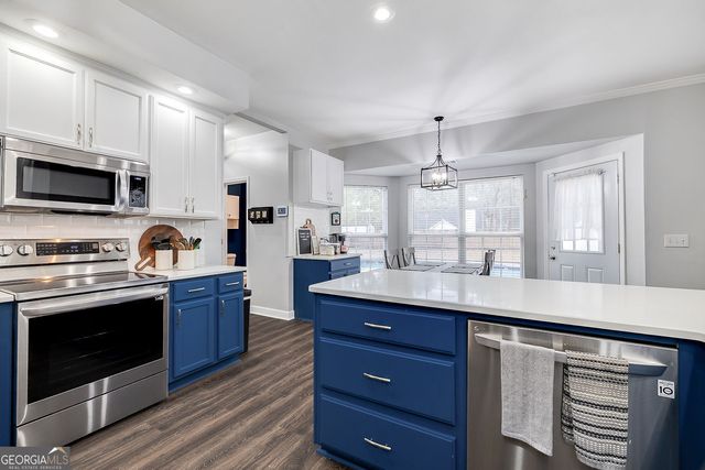 197 Oak Pointe Drive, Richmond Hill, GA 31324