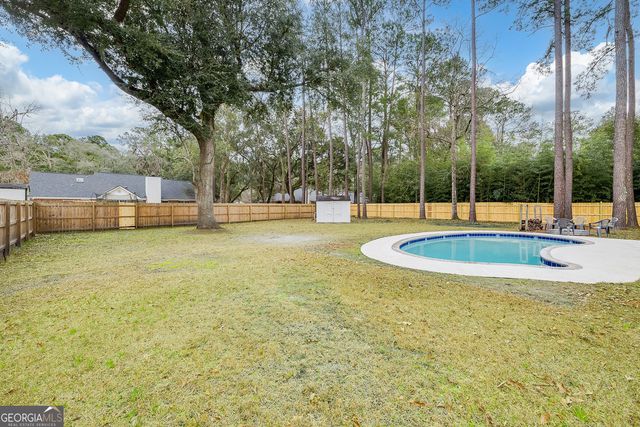 197 Oak Pointe Drive, Richmond Hill, GA 31324