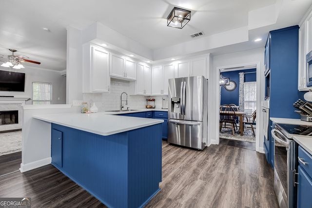 197 Oak Pointe Drive, Richmond Hill, GA 31324