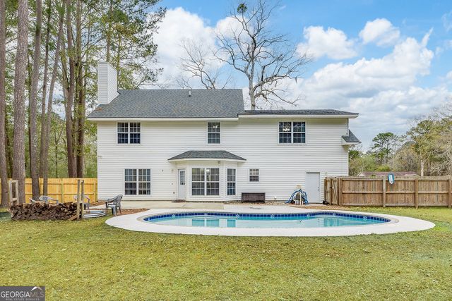 197 Oak Pointe Drive, Richmond Hill, GA 31324