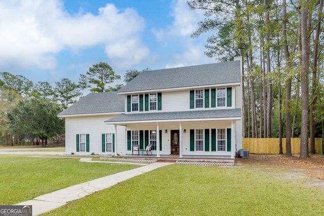 197 Oak Pointe Drive, Richmond Hill, GA 31324