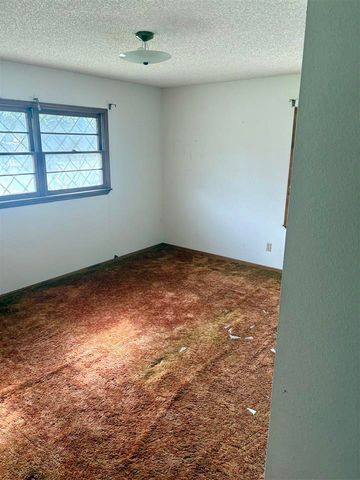 1108 NW 31st St, Lawton, OK 73505