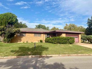 1108 NW 31st St, Lawton, OK 73505