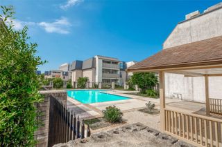 8521 Hearth Drive 33, Houston, TX 77054