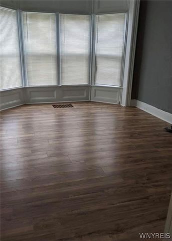 110 South Transit Street, Lockport City, NY 14094