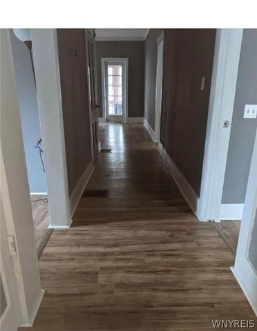 110 South Transit Street, Lockport City, NY 14094