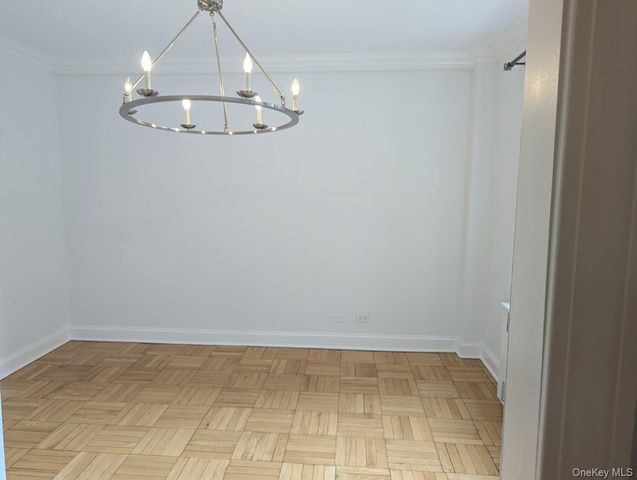 71-36 110 Street 4A, Forest Hills, NY 11375
