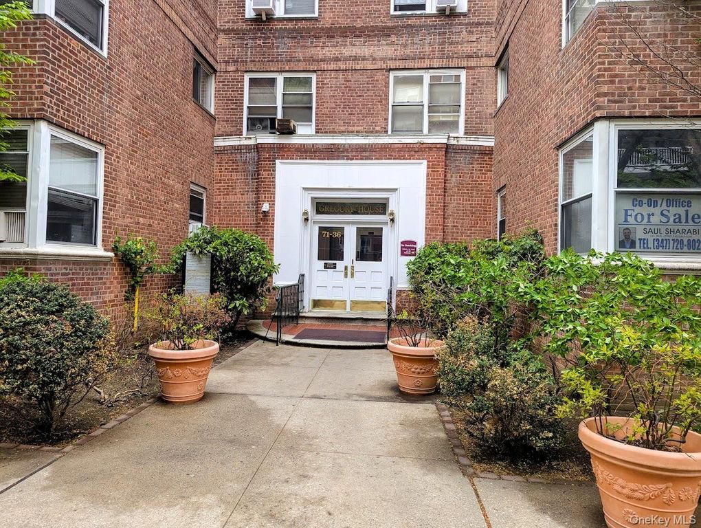 71-36 110 Street 4A, Forest Hills, NY 11375