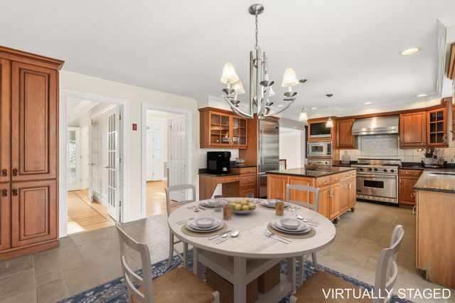 69 Exeter Road, North Hampton, NH 03862