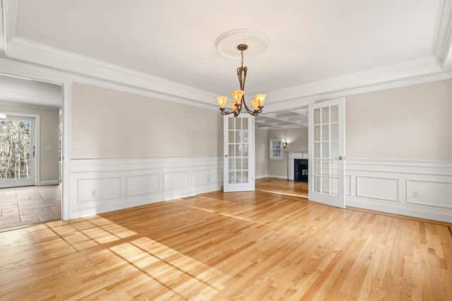 69 Exeter Road, North Hampton, NH 03862