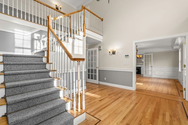 69 Exeter Road, North Hampton, NH 03862