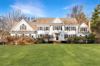 69 Exeter Road, North Hampton, NH 03862